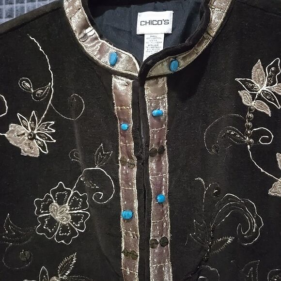 Brown Embroidered Floral Velvet Jacket SzXL Chicos 3 Gold Asian Beaded Boho Glam - Picture 4 of 16